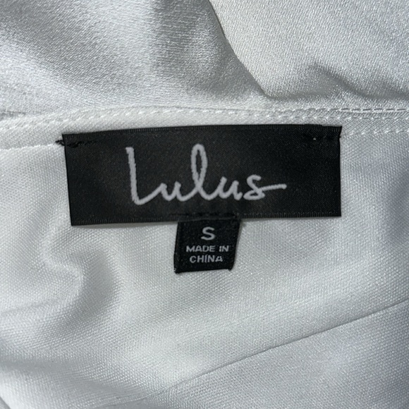 Lulu’s - Song of Celebration White Ruffle V Back, Skater Mini Dress Small - Picture 14 of 14